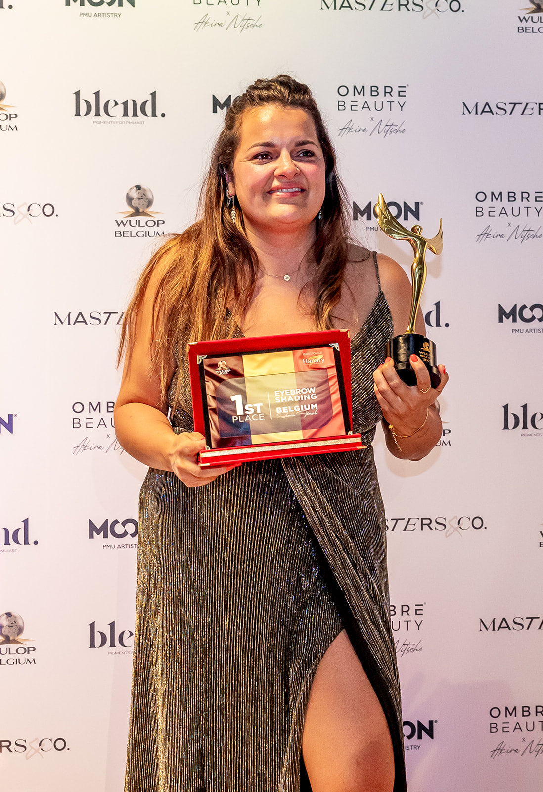 Sarah Van Langeraert Beste PMU Artiest Ombre Powder Brows Wulop Belgium by Akira Nitsche PMU Wenkbrauwen 