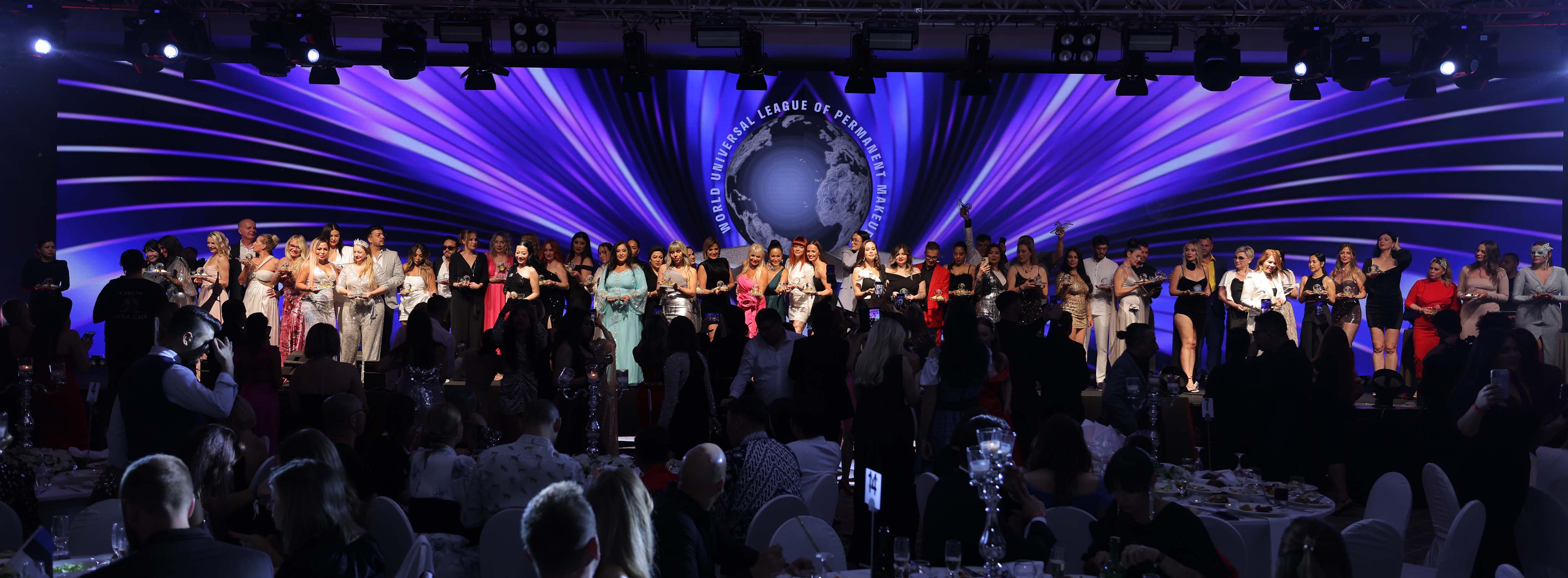 Wulop Turkiye beste Permanente Makeup artiesten van de wereld PMU Belgie  by Akira Nitsche PMU Wenkbrauwen 